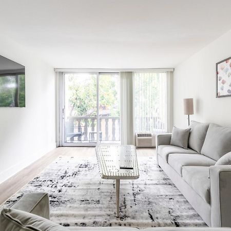 New Luxury Apartment Weho Boys Town ロサンゼルス エクステリア 写真