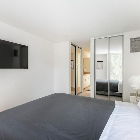 New Luxury Apartment Weho Boys Town ロサンゼルス エクステリア 写真