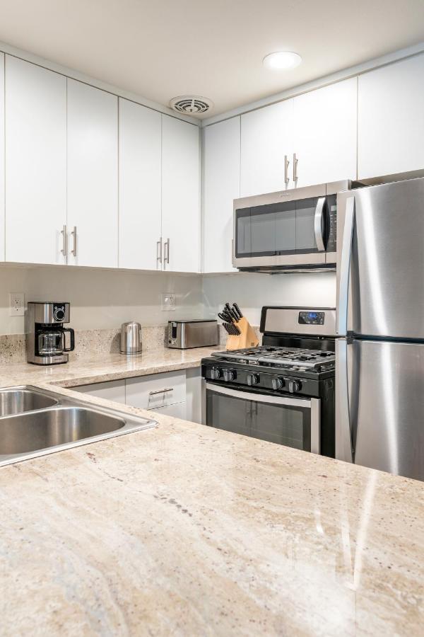 New Luxury Apartment Weho Boys Town ロサンゼルス エクステリア 写真