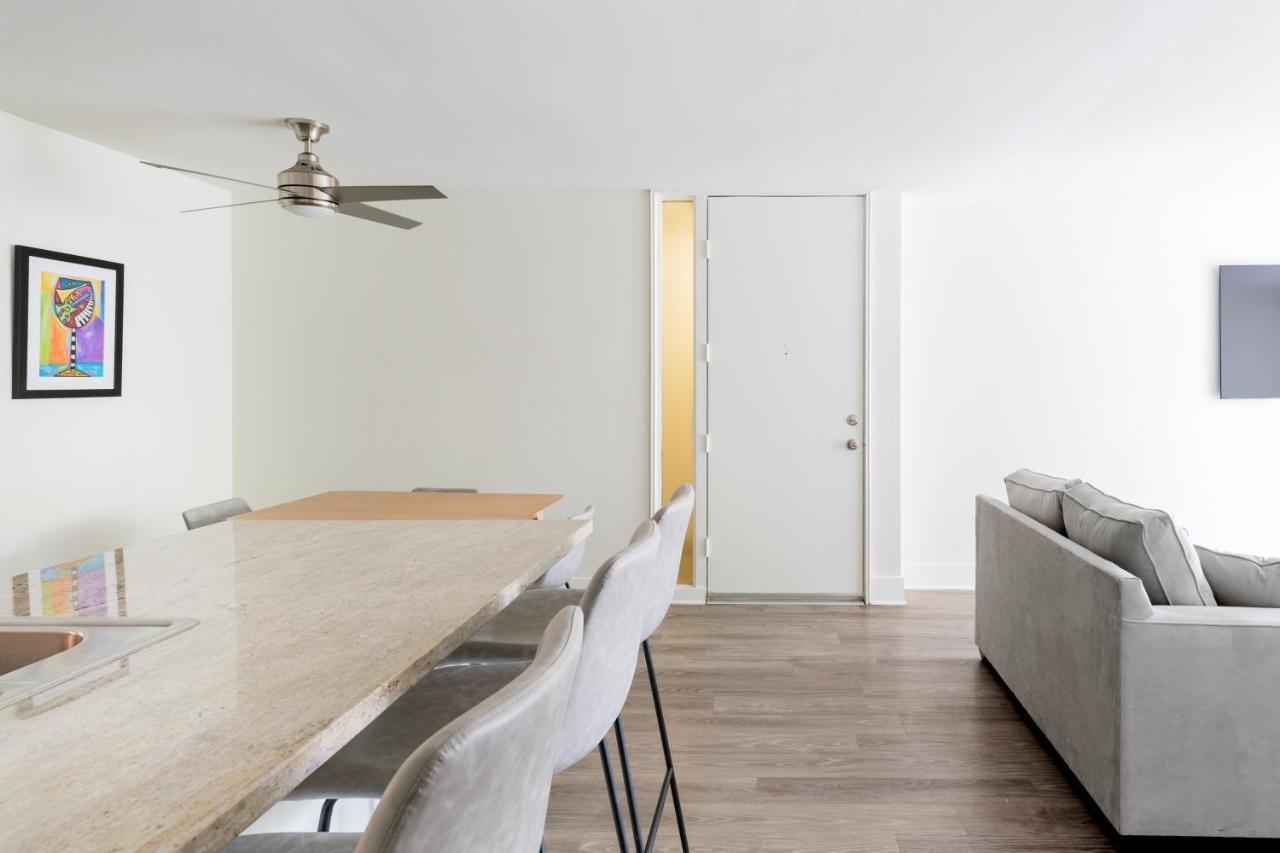 New Luxury Apartment Weho Boys Town ロサンゼルス エクステリア 写真